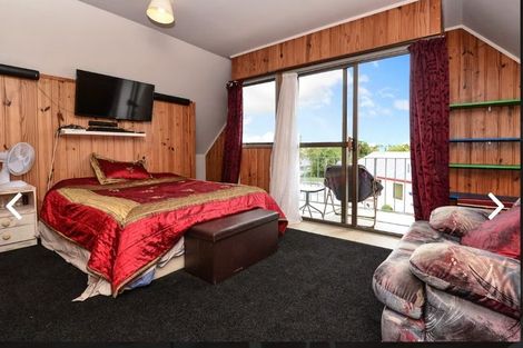 Photo of property in 50 Poaka Avenue, Dinsdale, Hamilton, 3204