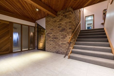 Photo of property in 453 East Coast Road, Murrays Bay, Auckland, 0630