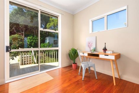 Photo of property in 134 Cashmere Avenue, Khandallah, Wellington, 6035