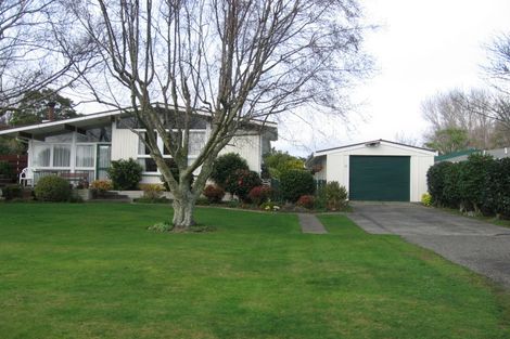 Photo of property in 11 Petersens Road, Aokautere, Palmerston North, 4471