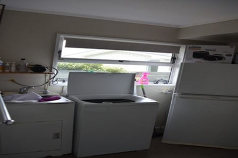 Photo of property in 79 Churchill Avenue, Hokowhitu, Palmerston North, 4410