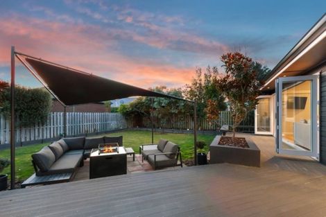 Photo of property in 2/24c Bowenvale Avenue, Cashmere, Christchurch, 8022