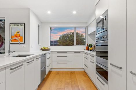 Photo of property in 94c Merivale Lane, Merivale, Christchurch, 8014