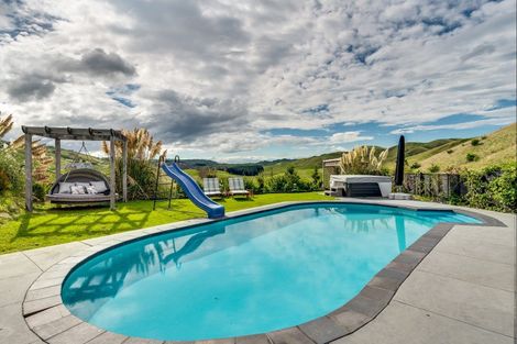 Photo of property in 57 Timoti Road, Waimarama, Havelock North, 4294