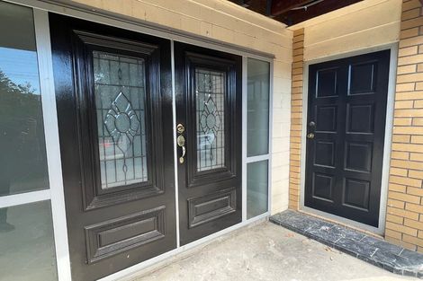 Photo of property in 65 Dundale Avenue, Blockhouse Bay, Auckland, 0600