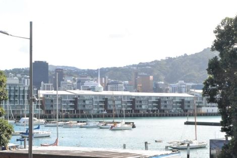 Photo of property in Mariner, 1a/140 Oriental Parade, Oriental Bay, Wellington, 6011