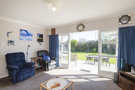 Photo of property in 2 Lytton Road, Riverdale, Gisborne, 4010