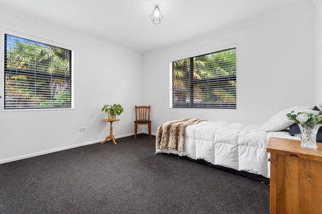 Photo of property in 12 Sunset Close, Western Heights, Hamilton, 3200