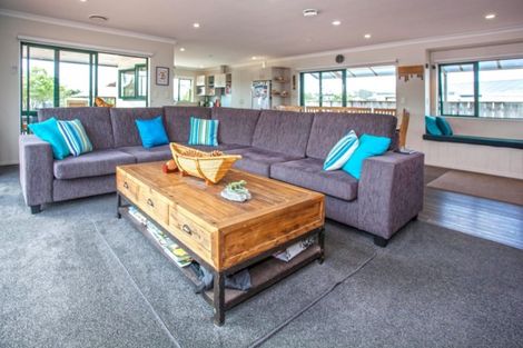 Photo of property in 36 Charles Green Drive, Cooks Beach, Whitianga, 3591