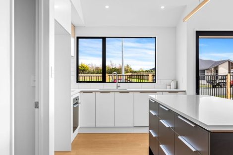 Photo of property in 1 Greig Crescent, Amberley, 7481