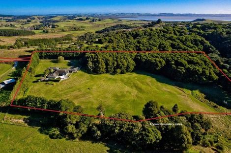 Photo of property in 138 Oyster Point Road, Kaukapakapa, Warkworth, 0984