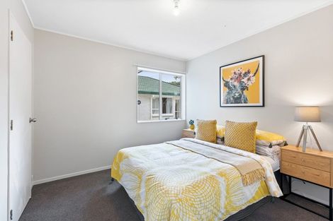 Photo of property in 42a Hookway Grove, Paraparaumu, 5032