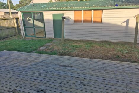 Photo of property in 11 Dowding Street, Melville, Hamilton, 3206