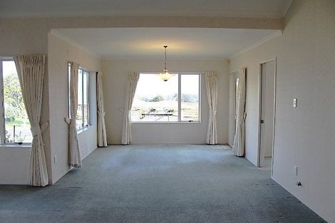 Photo of property in 20 Ardagh Place, Dannemora, Auckland, 2016