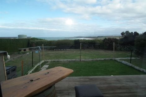 Photo of property in 25 Magdala Street, Kakanui, Oamaru, 9495