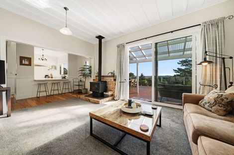 Photo of property in 176 Wishart Road, Helensville, 0875