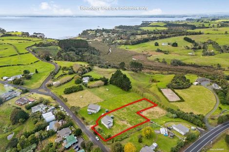 Photo of property in 8 Colbeck Road, Awhitu, 2684