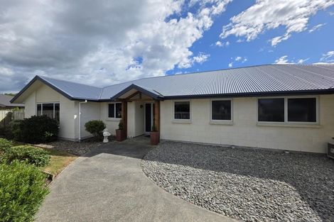 Photo of property in 16 North Ridge Drive, Oamaru North, Oamaru, 9400