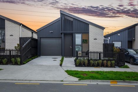 Photo of property in 23 Paretao Street, Massey, Auckland, 0614