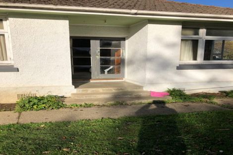 Photo of property in 13 Hunter Street, Edendale, 9825