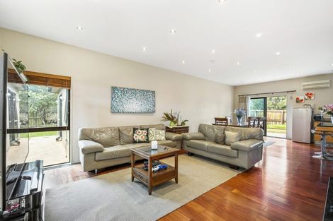 Photo of property in 23 Ballymore Drive, Pinehill, Auckland, 0632
