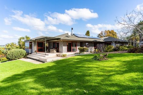 Photo of property in 58 Old Waipu Road, Mangawhai, 0505