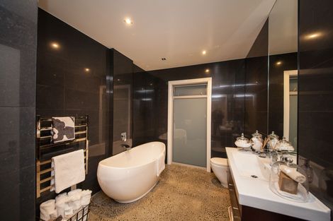 Photo of property in 85 Cashmere Drive, Fitzherbert, Palmerston North, 4410