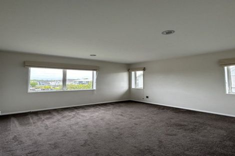 Photo of property in 67 Pickaberry Avenue, Karaka, Papakura, 2113