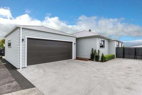 Photo of property in 15 Tainui Street, Welbourn, New Plymouth, 4312