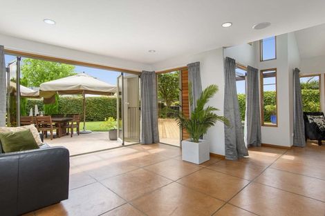 Photo of property in 15 Sissinghurst Court, Bethlehem, Tauranga, 3110