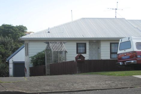 Photo of property in 11a Whanake Street, Titahi Bay, Porirua, 5022