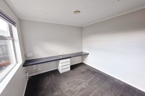 Photo of property in 49 San Priamo Place, Paraparaumu Beach, Paraparaumu, 5032