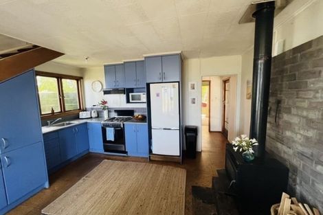 Photo of property in 124 North Shore Road, Eskdale, Napier, 4182