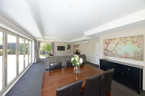 Photo of property in 8 Seagrave Place, Ilam, Christchurch, 8041