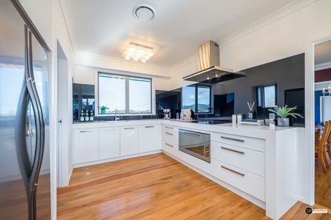 Photo of property in 118a Woburn Road, Woburn, Lower Hutt, 5010