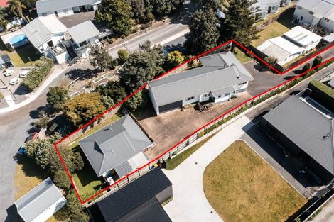 Photo of property in 1116 Papamoa Beach Road, Papamoa Beach, Papamoa, 3118