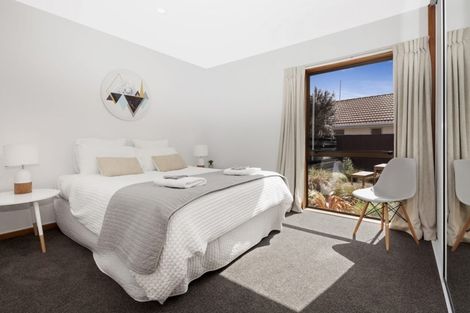 Photo of property in 5/4 Broadbent Street, Riccarton, Christchurch, 8041