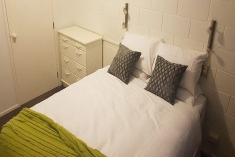 Photo of property in 11a Rahopara Street, Castor Bay, Auckland, 0620