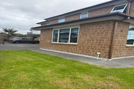 Photo of property in 1 Irongate Avenue, Ranui, Auckland, 0612
