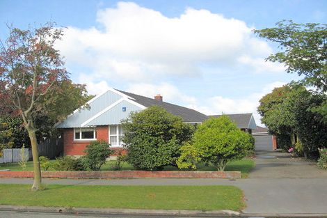 Photo of property in 21 Raxworthy Street, Ilam, Christchurch, 8041