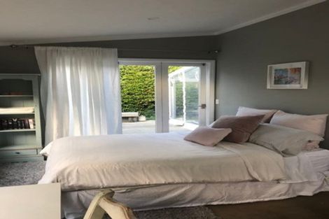 Photo of property in 959 Beach Road, Torbay, Auckland, 0630