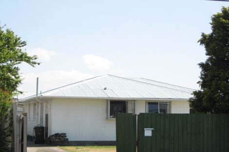 Photo of property in 33 Merrington Crescent, Aranui, Christchurch, 8061