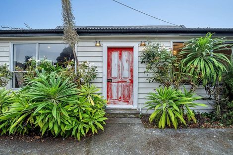 Photo of property in 22 Saint James Street, Southbridge, 7602