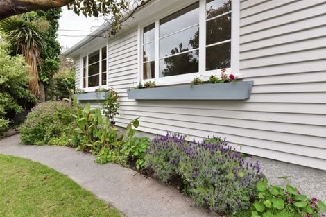 Photo of property in 103 Bay View Road, Moncks Bay, Christchurch, 8081