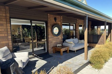 Photo of property in 15 Leven Street, South Hill, Oamaru, 9400