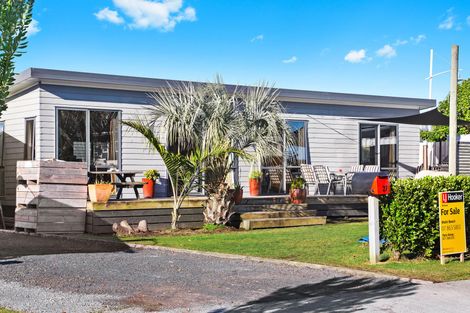 Photo of property in 27 Ocean Breeze Drive, Waihi Beach, 3611
