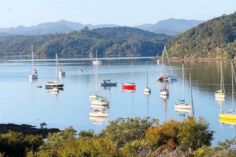 Photo of property in 8 Kakapu Road, Okiato, Russell, 0272