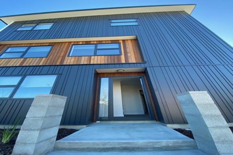 Photo of property in 4/30 May Street, Hamilton East, Hamilton, 3216