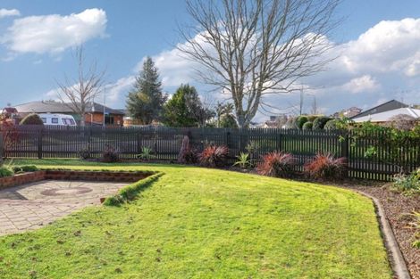 Photo of property in 2 Parkview Avenue, Western Heights, Hamilton, 3200