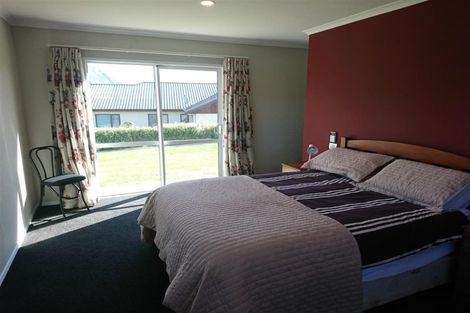 Photo of property in 71 Rata Street, Wanaka, 9305